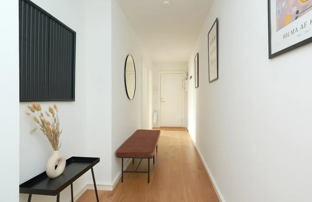 Stylish 2Br W Private Balcony In Cph City Centre-1