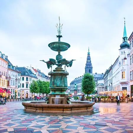 Stylish 2Br W Private Balcony In Cph City Centre-3
